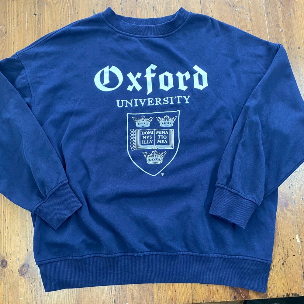 H&M Divided Oxford University Sweatshirt Navy Blue‎ Mens S Crest Logo Crewneck